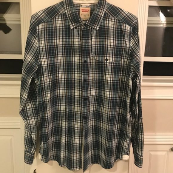 Men's Levis Shirt - Picture 2 of 7